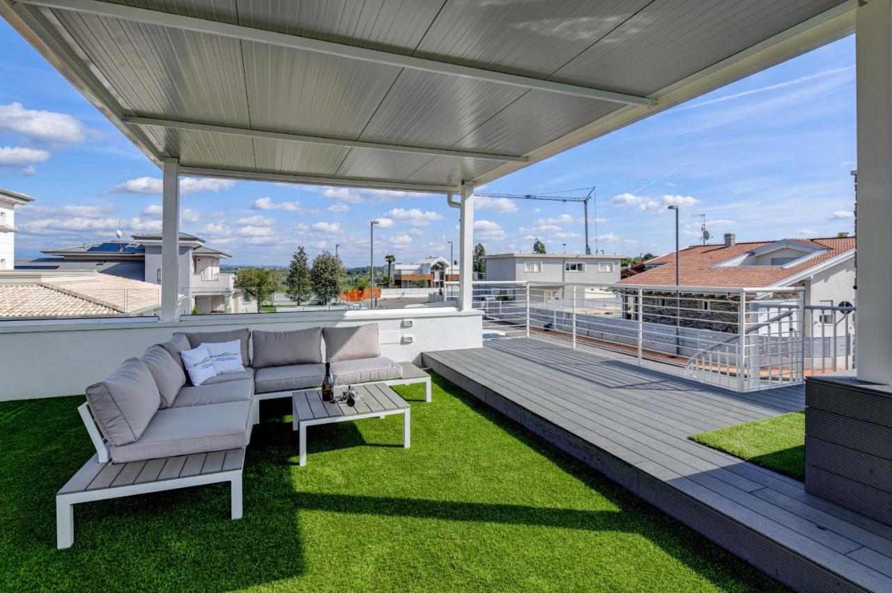 פסקיארה דל גארדה Villette Dolci Luxury Homes מראה חיצוני תמונה