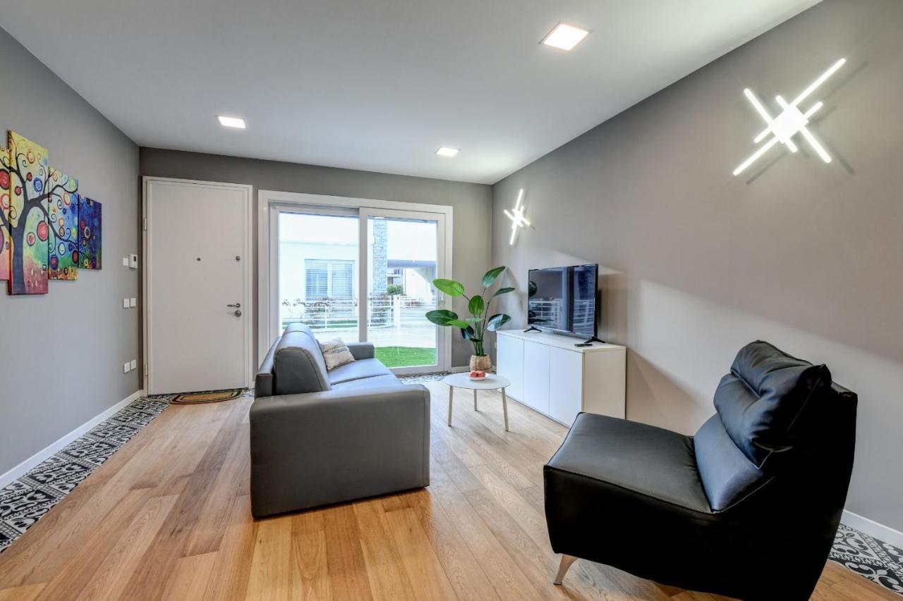 פסקיארה דל גארדה Villette Dolci Luxury Homes מראה חיצוני תמונה