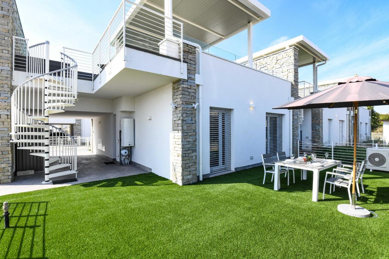 פסקיארה דל גארדה Villette Dolci Luxury Homes מראה חיצוני תמונה